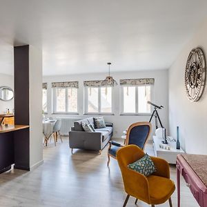 Les Abîmes, beau logement avec 2 chambres avec parking