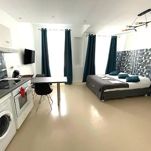 Studio de Luxe