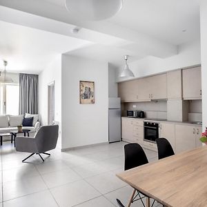 Supreme B2 Apartment in Syntagma