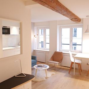 Appartement de Luxe à 1 Chambre à Coucher