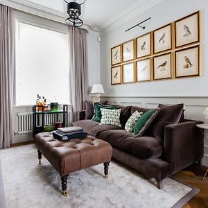 Appartement à 4 Chambres à Coucher