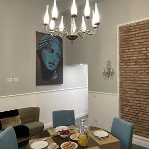 Appartement à 3 Chambres à Coucher