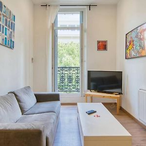 Appartement à 2 Chambres à Coucher