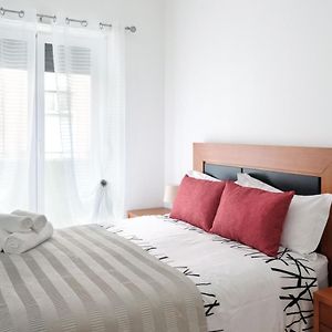 Appartement à 2 Chambres à Coucher