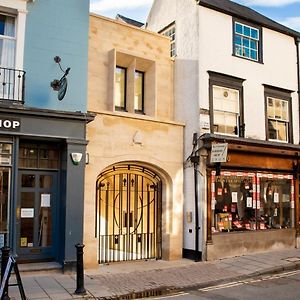Turl Street Mitre