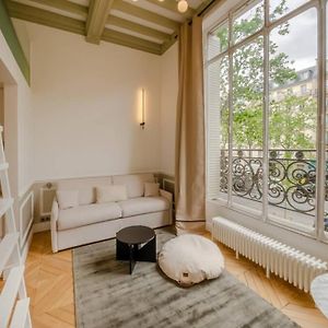 Appartement de standing 3 - tour Eiffel/Invalides