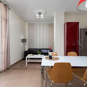 Appartement à 2 Chambres à Coucher