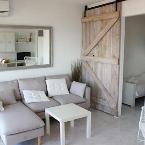 Beautiful Apartment In Front Of Beach, Pool, View