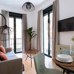 Chiqui&Vicente Bright Apartment