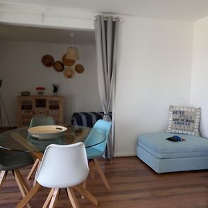 Superb Apartment Near The Sea