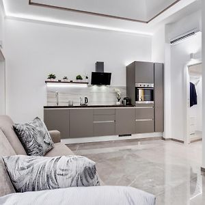 UnoSeiTre - Apartment Luxury Suite