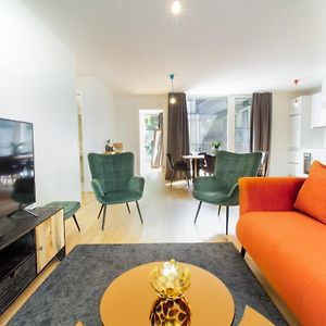Appartement à 2 Chambres à Coucher