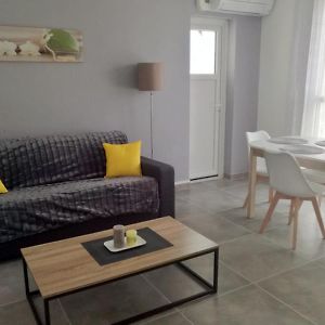 Appartement à 3 Chambres à Coucher