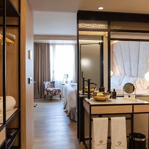 Chambre Confortable Lit King-Size
