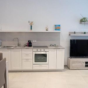 Casa Al Mare A Menton A 100 Metri Dalla Spiaggia