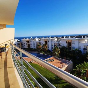 Sunny Apartment With Sea View In Albufeira