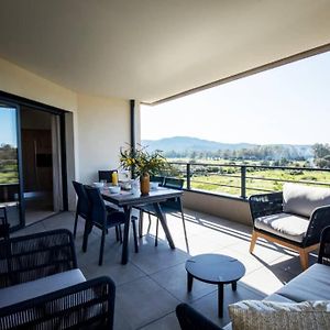 Les 3 baigneuses : Appartement 2 chambres, neuf proche de toutes commodités
