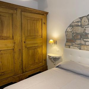 Unique Rooms