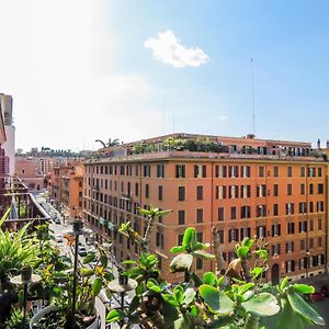 House Candia 111 - Vatican Museum Apartment