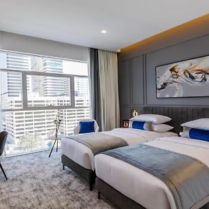 Executive  Interconnecting Room