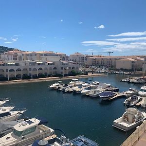 Charmant T2 Vue Marina Plages A Pied
