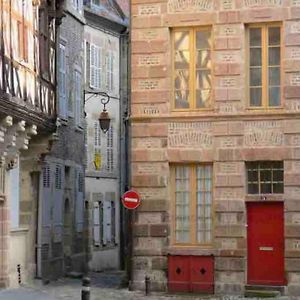 Appartement de charme plein coeur de Moulins