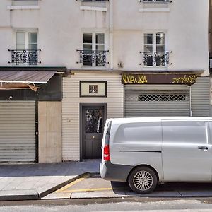 New Cocoon Duplex For 2 In The Heart Of Paris