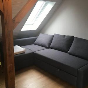 Appartement à 2 Chambres à Coucher