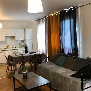 Appartement à 2 Chambres à Coucher