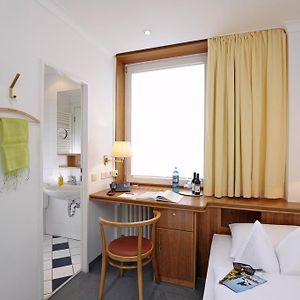 Chambre Petite Simple