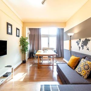 Appartement à 2 Chambres à Coucher