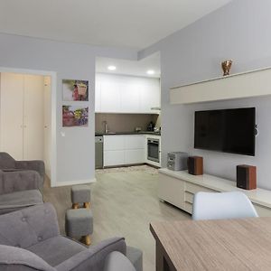 Appartement à 3 Chambres à Coucher