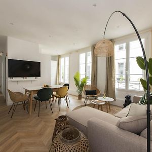 Appartement à 3 Chambres à Coucher