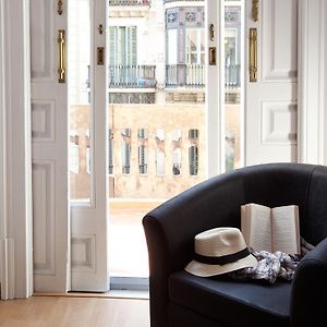 Appartement à 3 Chambres à Coucher