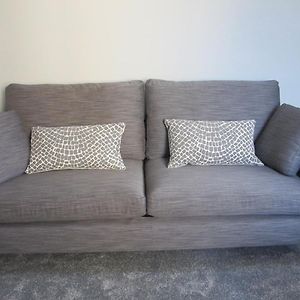 2 Chessels Court, Flat 3