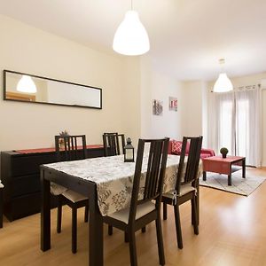 Appartement à 3 Chambres à Coucher