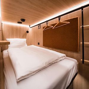 Cabine