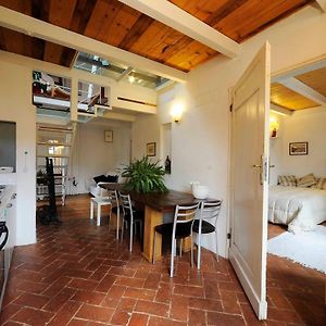 Appartement à 3 Chambres à Coucher