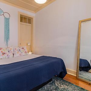 Appartement à 3 Chambres à Coucher