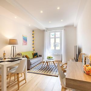 Appartement à 2 Chambres à Coucher
