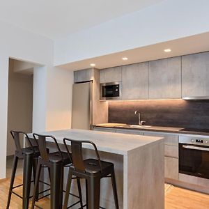 Athenian Stylish Living