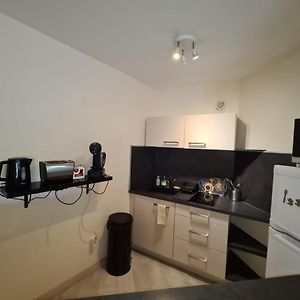 Beau Studio à 50m de la plage