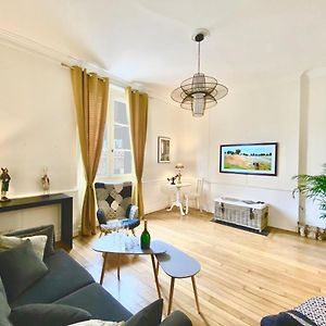 Appartement à 3 Chambres à Coucher