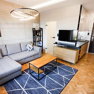 Studio de Luxe