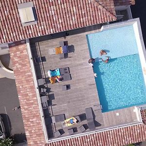 Hotel Grand Cap Rooftop Pool