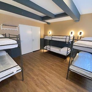 Dormitory Room Mixed