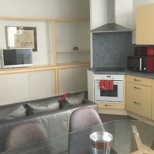Appartement à 3 Chambres à Coucher
