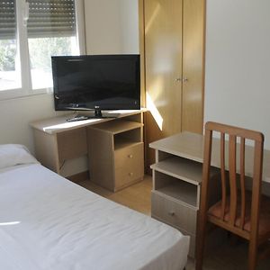 Hostal Francisco Salinas