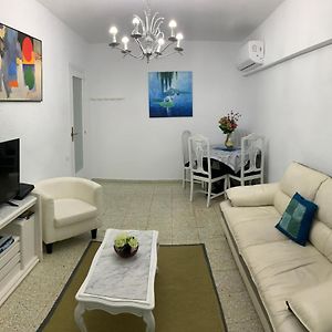 Perfect Space To Relax 3 Bedroom Apartment With Balcony E2Ev
