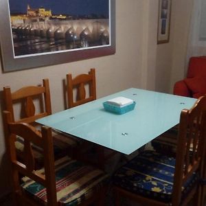 Appartement à 3 Chambres à Coucher